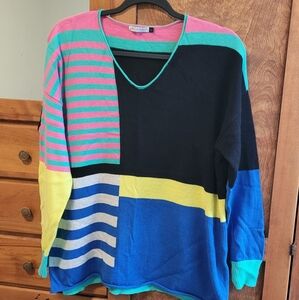 Zaket and Plover V-Neck Sweater in Bold Color-Block Design